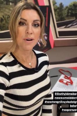 Orla Chennaoui, une salope britannique de la télévision sportive, a l'air si sexy.