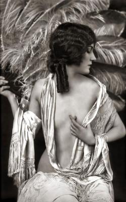 Gloria Swanson