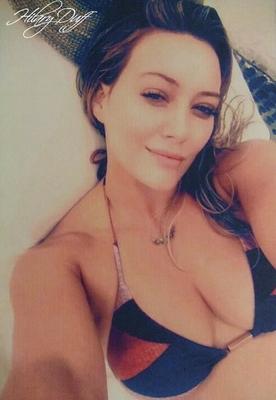 ヒラリー・ダフがおっぱいで私のチンポを排出する