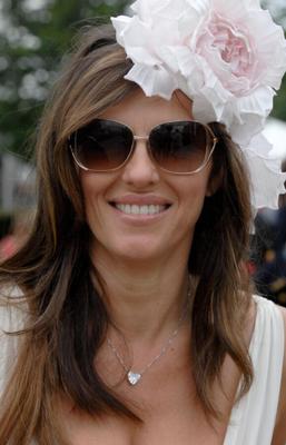 MILF QUENTE ELIZABETH HURLEY