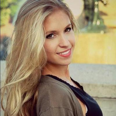 Claudia Bouvette WOWWWW !