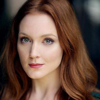 Olivia Hallinan / English Actress