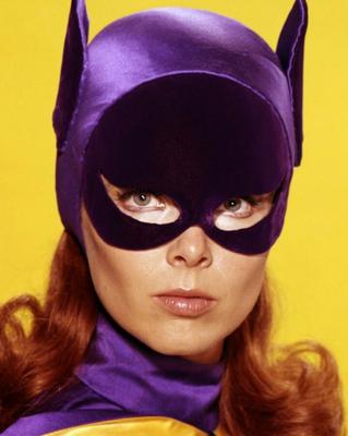 Filles célèbres : Yvonne Craig, alias Batgirl
