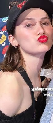Maude Apatow