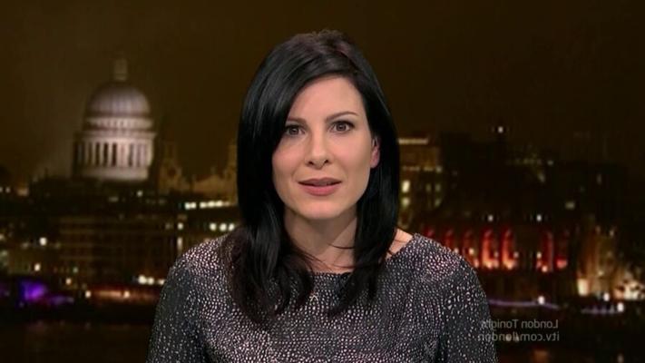 Lucrezia Millarini / Englische Journalistin