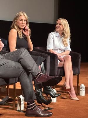 Jennifer Aniston en The Morning Show las estrellas brillan en Hollywood sc
