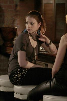 Michelle Trachtenberg - Bitch