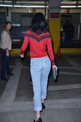 Krysten Ritter Arsch – Lässig