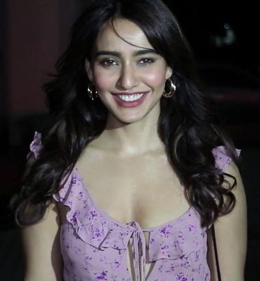Neha Sharma, Aisha Sharma - Sexy Indian Celeb Sisters Hot Poses
