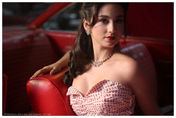 molly ephraim
