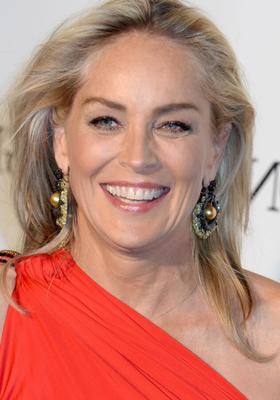 カンヌ期間中のデ・グリソゴノ・パーティーに出席したシャロン・ストーン