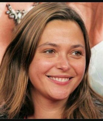 Sandrine Quétier, телевизионная шлюха с симпатичным лицом