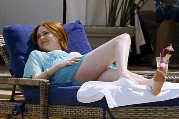 Karen Gillan