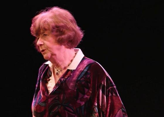Зрелая PAM AYRES хочет, чтобы ты кончил для нее