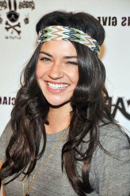 Jessica Szohr 