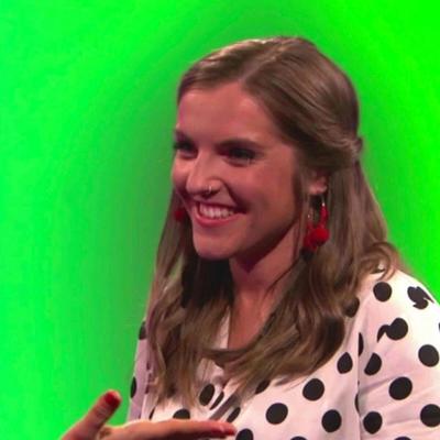 英国の女の子の裸の魅力（ミリー）