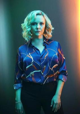 Charlie Brooks sieht fickbar aus