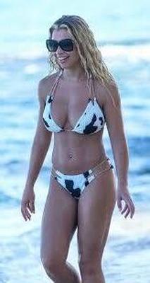 Molly rainford uk soap star