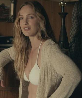 Minka Kelly Le monde rendu droit
