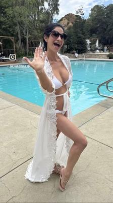 熱い巨乳ラリッサのフェラ夢