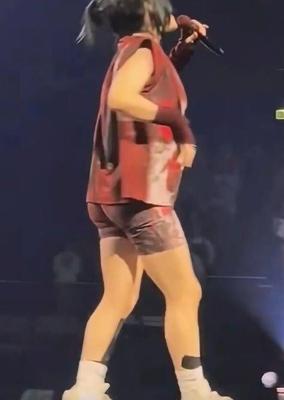 ビリー・アイリッシュが熱い