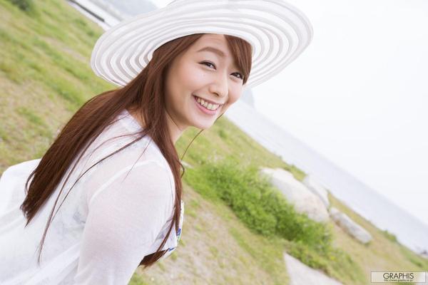 白石茉莉奈 Graphis SPECIAL LIMITED GALLERY?