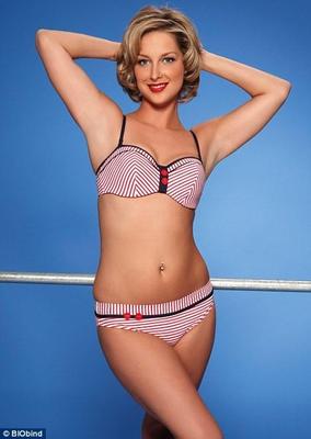 Jahre der EastEnders Babes. Gemma Bisx (Clare Bates)
