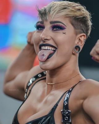 Рея Рипли (WWE) ()