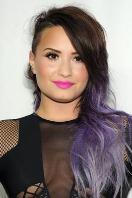 Demi Lovato  -  New YoでのロゴテレビのTrailblazersイベント