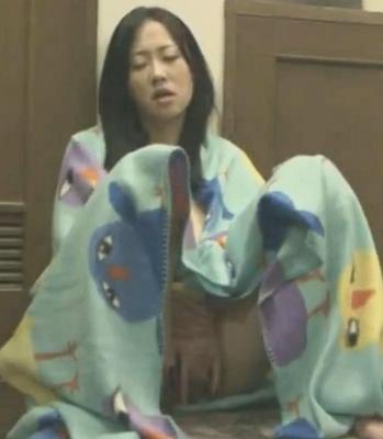 Sayuki Kanno [Hbad] zu Hause gefangen