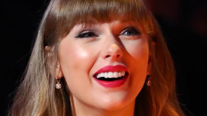 T. Swift Lip Mix