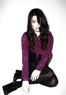 Miranda Cosgrove is hot 