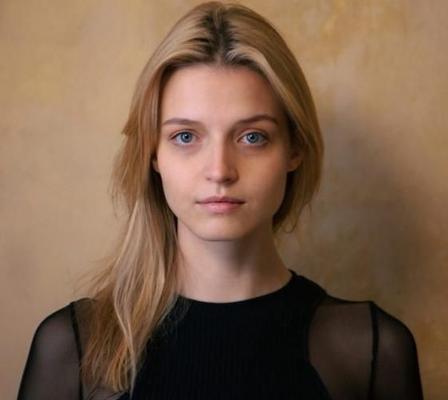 Simona Lewandowska（）