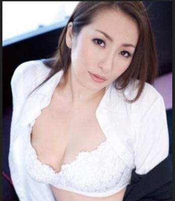 Aoi Aoyama Photo #