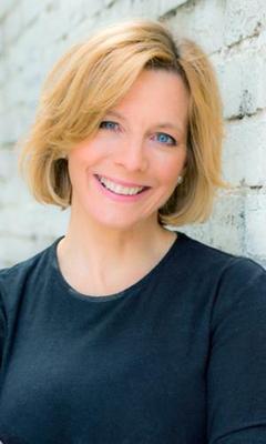 Hazel Irvine Cum auf ihrem Gesicht