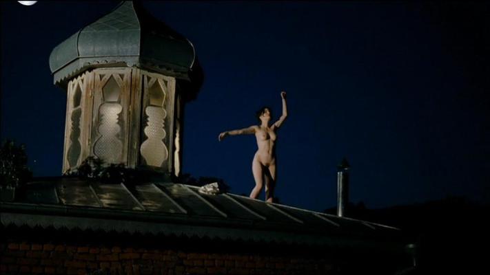 Kristyna Ryska Absurdistan ()