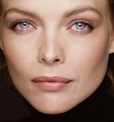 ミシェル・ファイファーは写真のみを喚起します