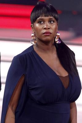 Motsi Mabuse Fette Schwarze Euter Fick Sau / Fett schwarz Fick Fleisch