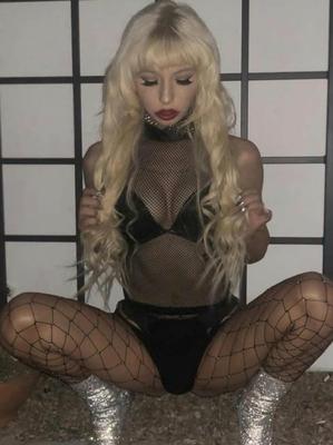 Kenzie Reeves Photo #