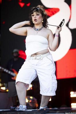 Lola Young (Singer)