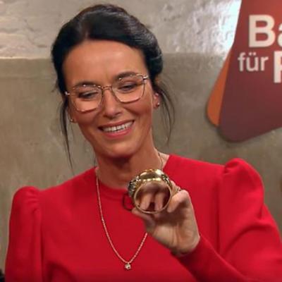Frau博士Heide R. Z.セクシーなGeile Maulhure Zum Ficken！