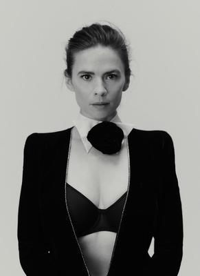 Hayley Atwell black bra photoshoot