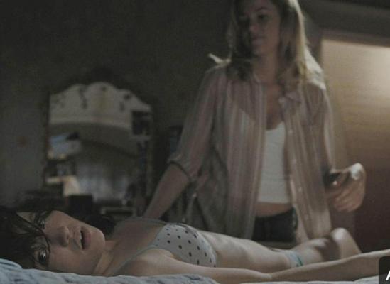 Emily Browning The Univited #