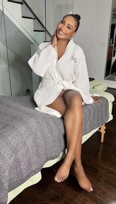 Cynthia Bailey’ Housewife feet