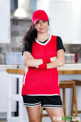 Angel Gostosa yo Who Fucks Best