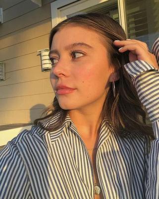 The astonishing Genevieve Hannelius