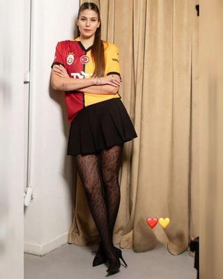 nora waldstaetten
