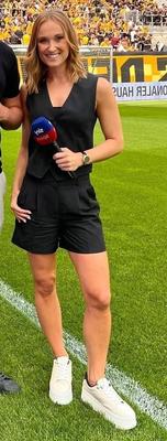 NELE OCIK