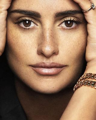 Penelope Cruz excitant les photos uniquement