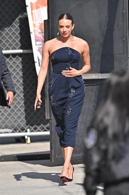 Hannah John Kamen